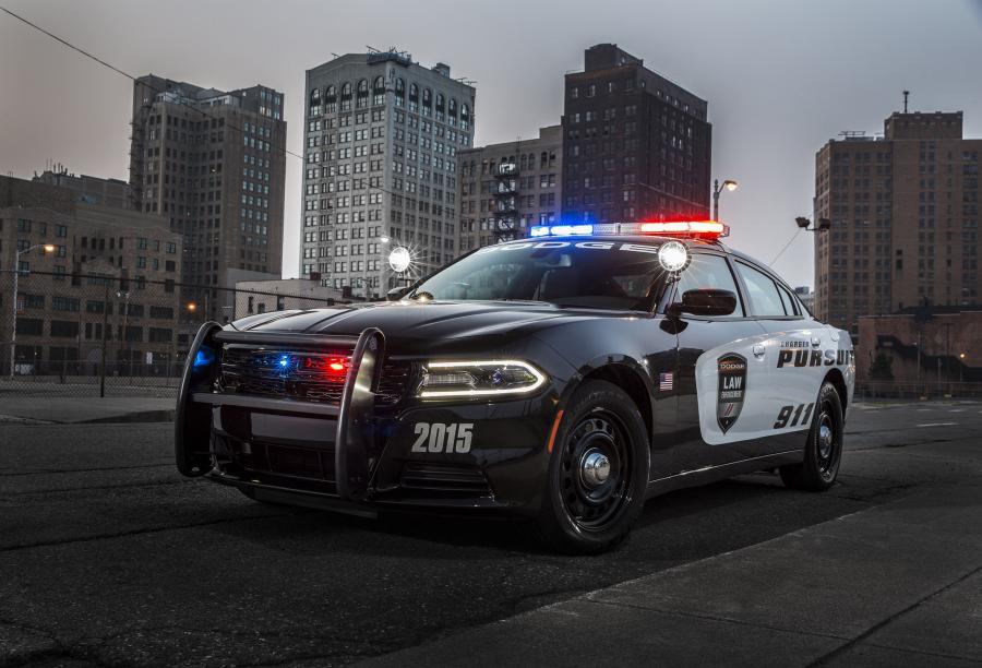  Dodge Charger Pursuit 2015 года  (фото 1 из 12)